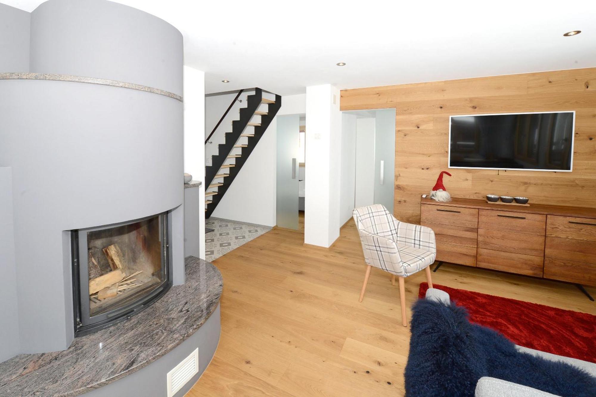 Aletsch Arena Ferienhaus Turmalin Fiesch Buitenkant foto